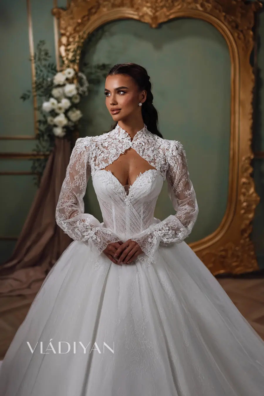 Vladiyan Royal Modèle 2614, vue 2