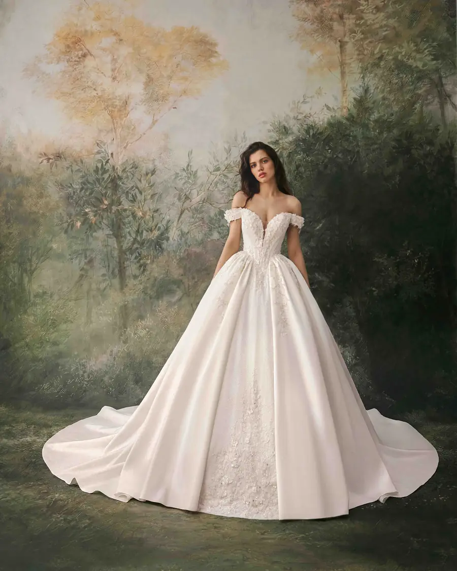 Robe de mariée 2027 : le retour du satin structuré, version Réunion